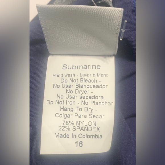 Size 16- NWT Submarine girl’s bikini - Picture 4 of 4